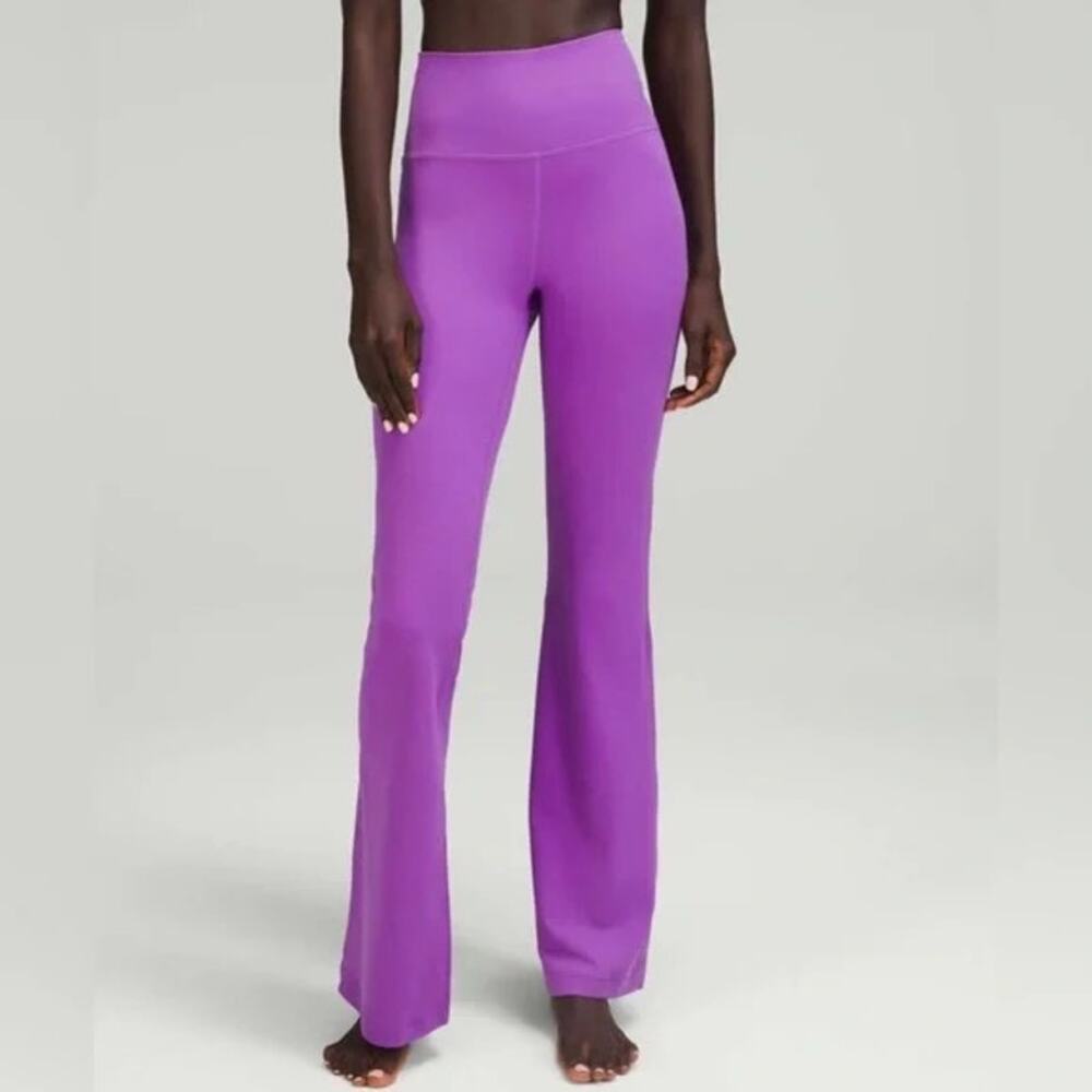 Lululemon Groove Super-High-Rise Flared Pant *Nulu Moonlit Magenta size 4 - Picture 8 of 9